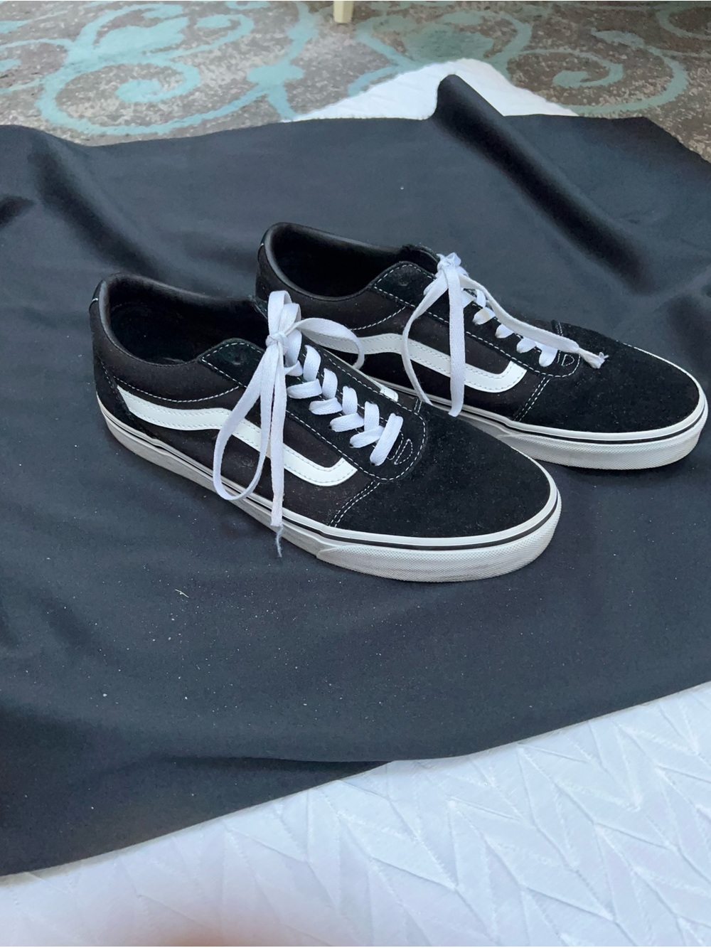Black Low-Top Skate Sneakers with White Side Stripe